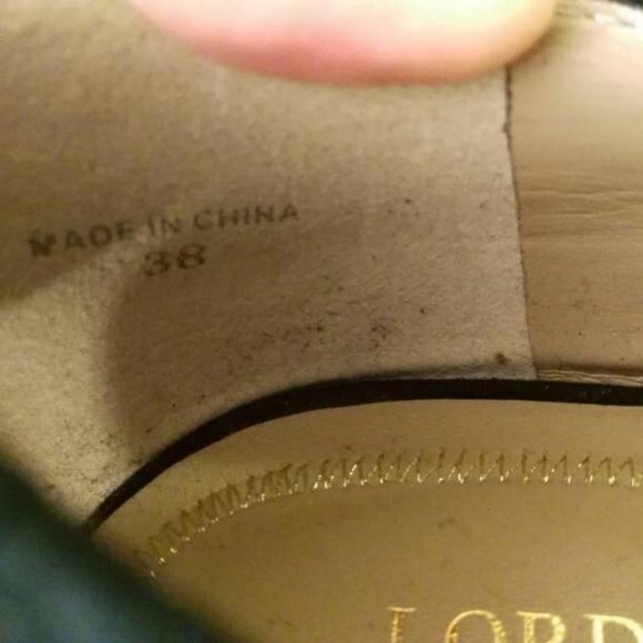 Lord and Taylor chunky kitten heels - Picture 4 of 4